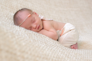 %name Zdjęcia Noworodków | Fotograf Noworodkowy Warszawa | Fotografia Noworodkowa Warszawa | Mobilne Studio Fotograficzne | Zdjęcia Dzieci | Fotografia Cennik | Prezent Dla Dziecka | Sesja w Prezencie